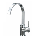 DELTA Mandolin Kitchen Sink Mixer. Stainless Chrome Plated Kitchen Faucet. Easy Installation: Designed To Fit Single-Hole. Pairs Well With Any Decor In The Kitchen At Home, Work, Or Office. DEL0334